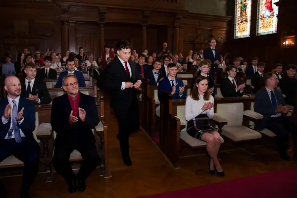 Předání maturitních vysvědčení, 12. 6. 2026