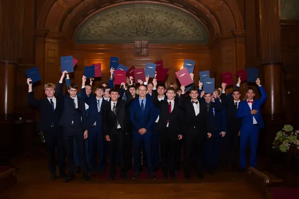 Předání maturitních vysvědčení, 5. 6. 2026