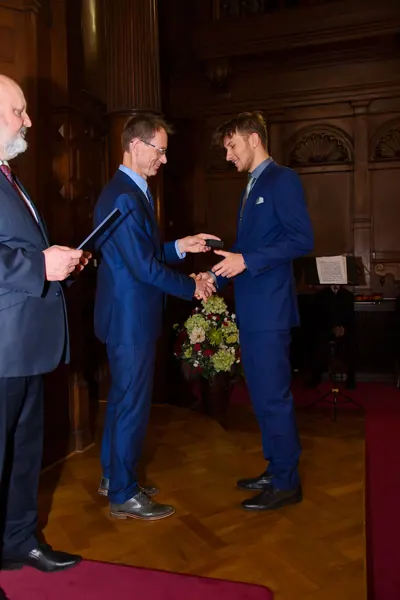 Předání maturitních vysvědčení, 5. 6. 2026