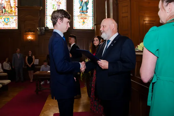 Předání maturitních vysvědčení, 12. 6. 2026