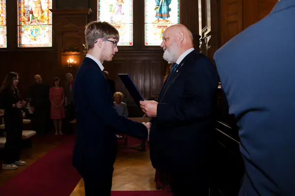Předání maturitních vysvědčení, 12. 6. 2026