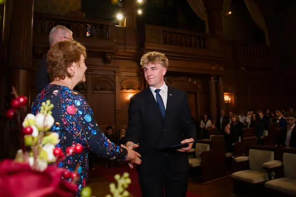Předání maturitních vysvědčení, 5. 6. 2026