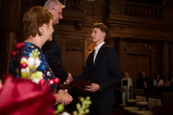 Předání maturitních vysvědčení, 5. 6. 2026