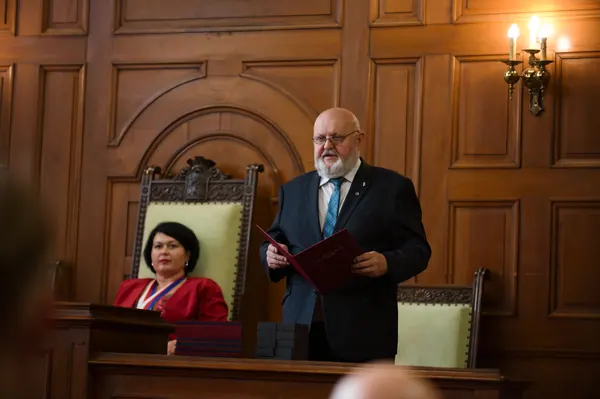 Předání maturitních vysvědčení, 12. 6. 2026
