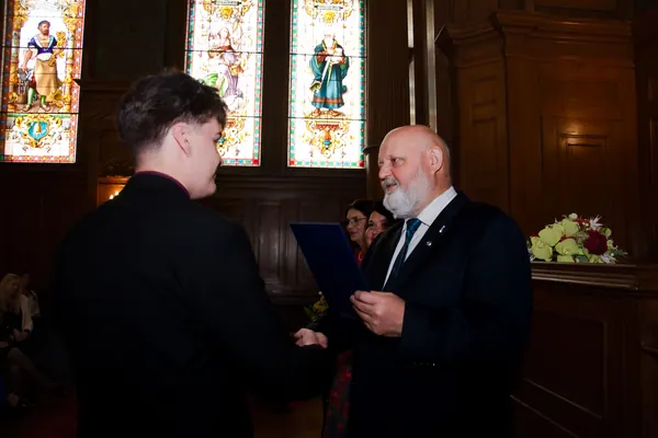 Předání maturitních vysvědčení, 12. 6. 2026
