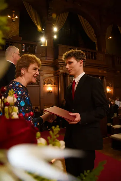 Předání maturitních vysvědčení, 5. 6. 2026