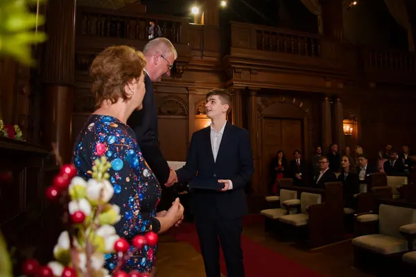 Předání maturitních vysvědčení, 5. 6. 2026