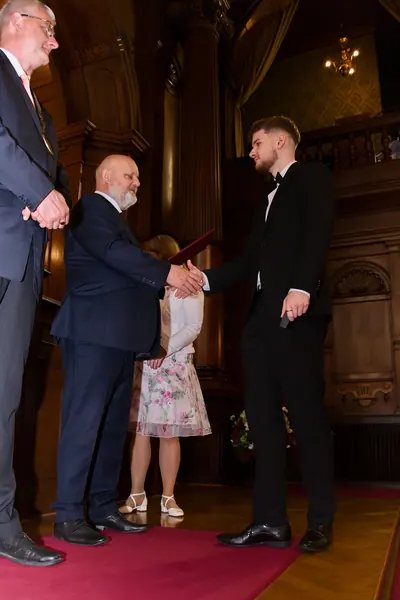 Předání maturitních vysvědčení, 5. 6. 2026