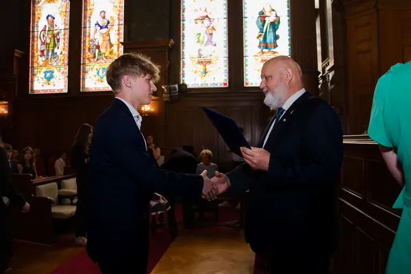 Předání maturitních vysvědčení, 12. 6. 2026