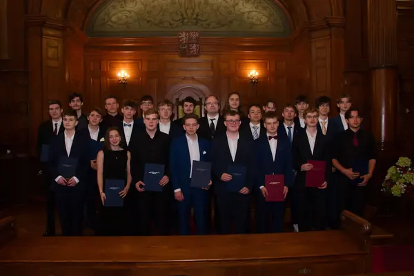 Předání maturitních vysvědčení, 5. 6. 2026