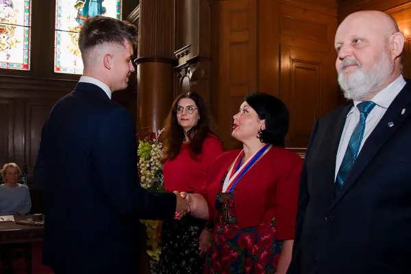 Předání maturitních vysvědčení, 12. 6. 2026