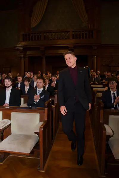 Předání maturitních vysvědčení, 5. 6. 2026