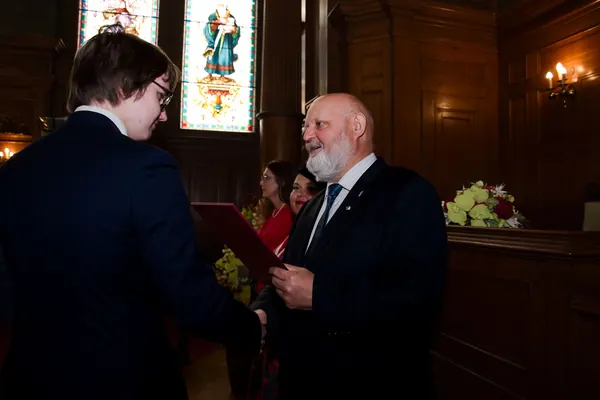 Předání maturitních vysvědčení, 12. 6. 2026