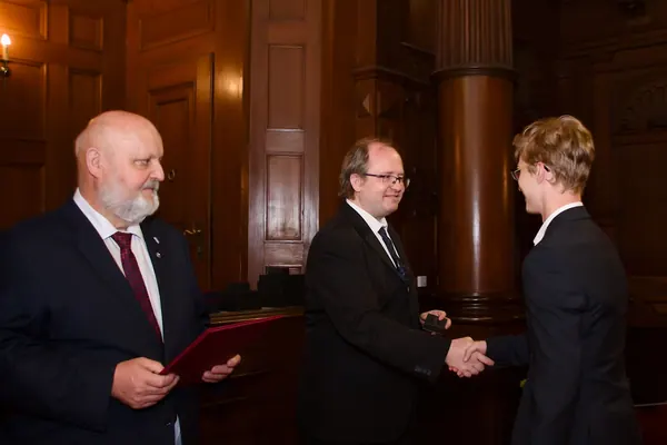Předání maturitních vysvědčení, 5. 6. 2026