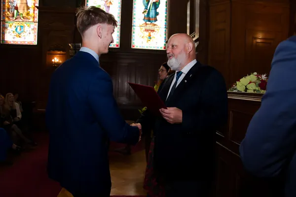 Předání maturitních vysvědčení, 12. 6. 2026