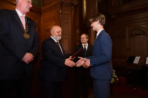 Předání maturitních vysvědčení, 5. 6. 2026