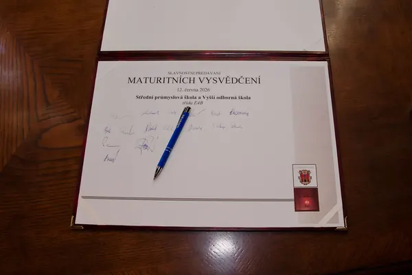 Předání maturitních vysvědčení, 12. 6. 2026