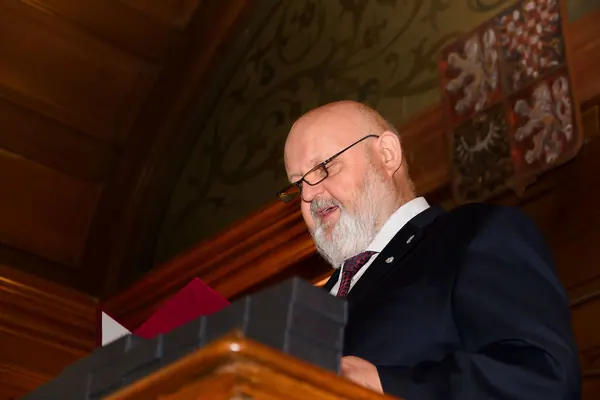 Předání maturitních vysvědčení, 5. 6. 2026