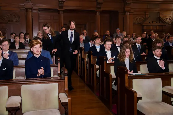 Předání maturitních vysvědčení, 12. 6. 2026